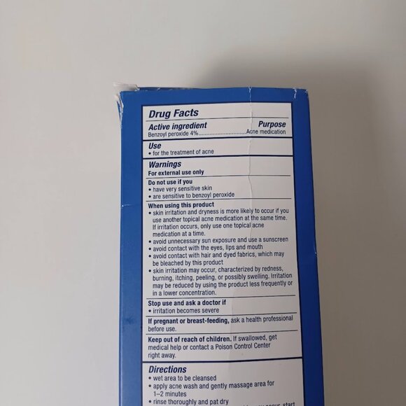 Panoxyl Acne Creamy Wash NEW Face/Body -Gentle On Skin -6 oz. *SMALL TEAR ON BOX - Picture 4 of 8